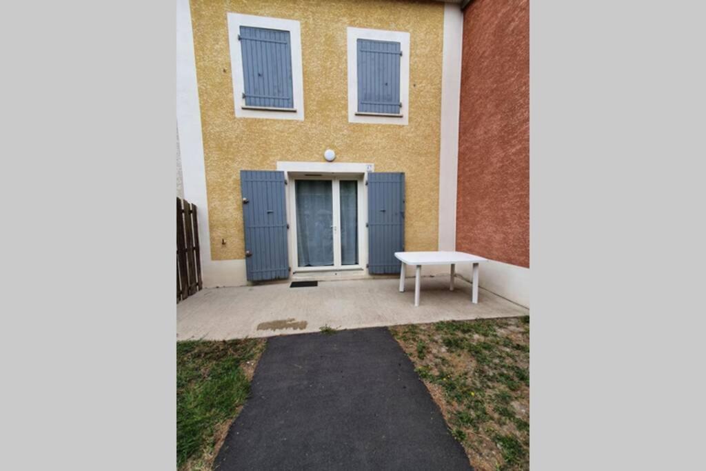 Maison De Vacances Proche Du Canal Du Midi Et De La Mer Colombiers (Herault)